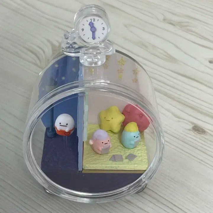 스밋코쿠라시 피규어