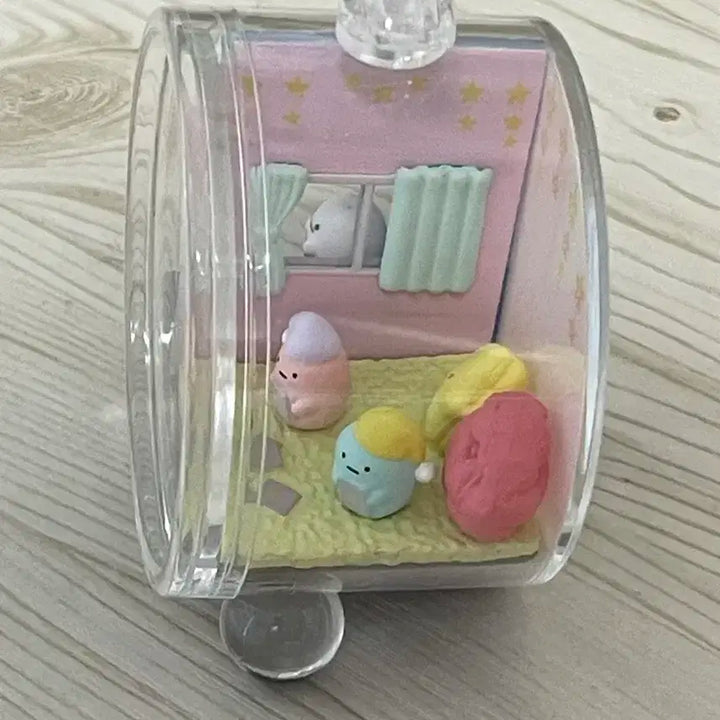 스밋코쿠라시 피규어