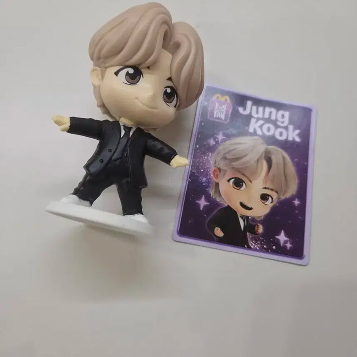 BTS 정국 맥도날드 해피밀 피규어