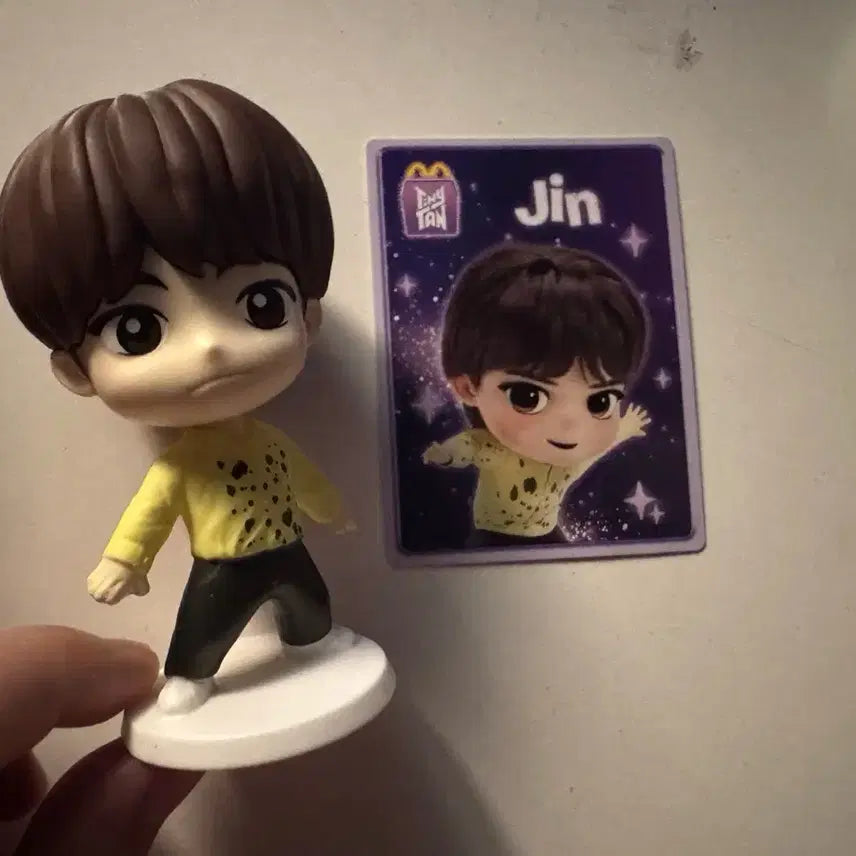 진 해피밀 피규어