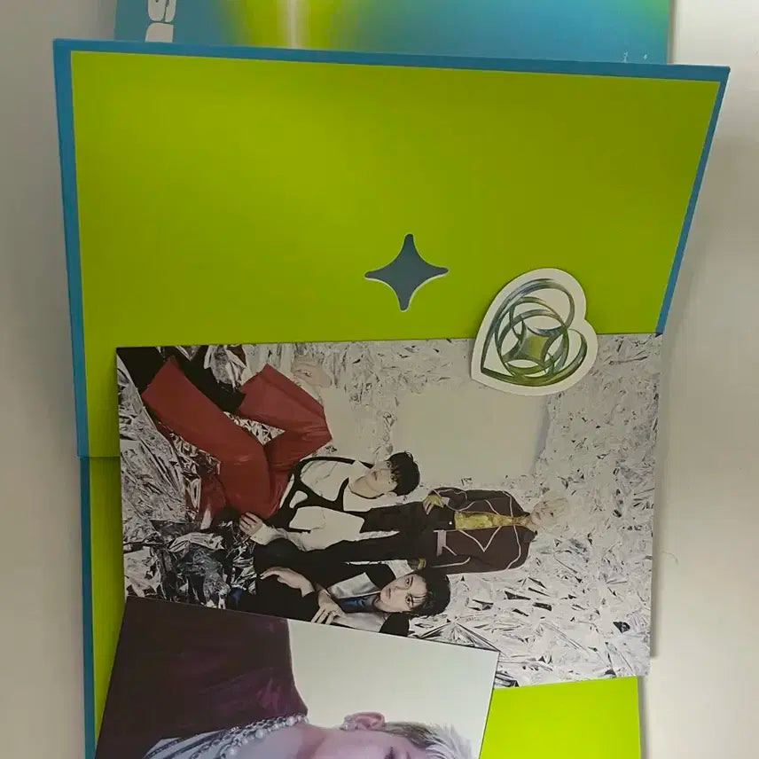 트레저 개봉 앨범