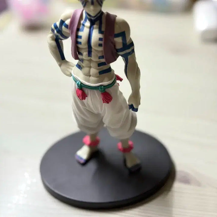 귀멸의 칼날 아카자 피규어