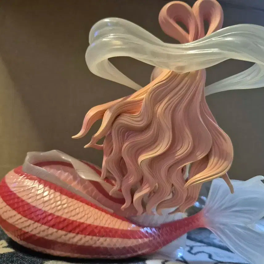 원피스 월드 스케일 1대14 스페셜 시라호시 피규어