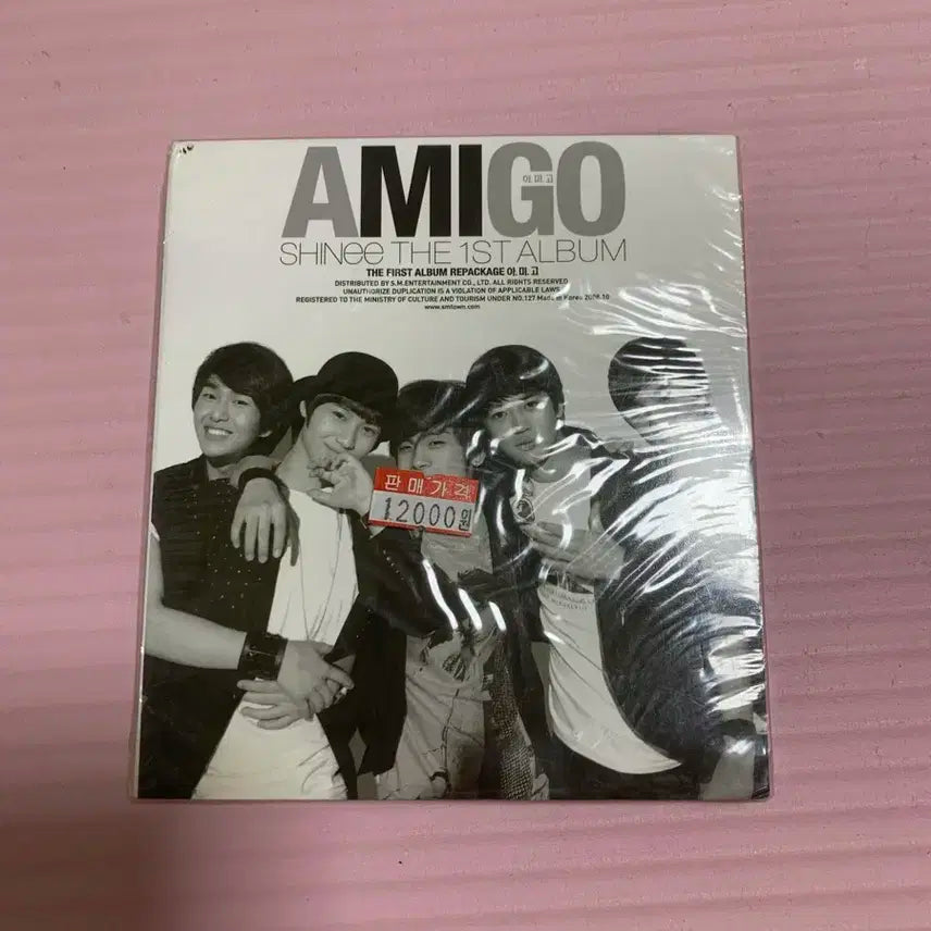 샤이니 아미고 미개봉 새상품