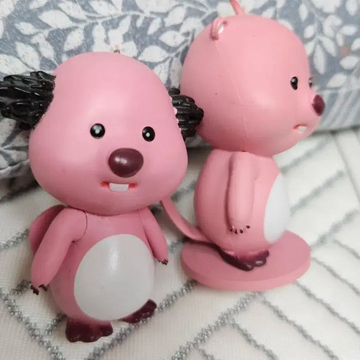 상태최상 잔망루피 피규어 2종 (높이6센티) 택포13000