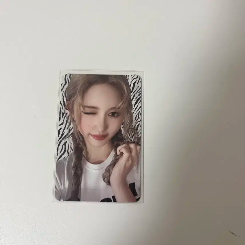 아이브 가을 디지털팩 포카 팔아요