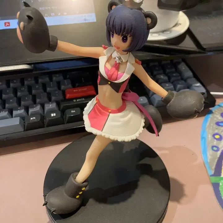 유리쿠마 아라시 피규어