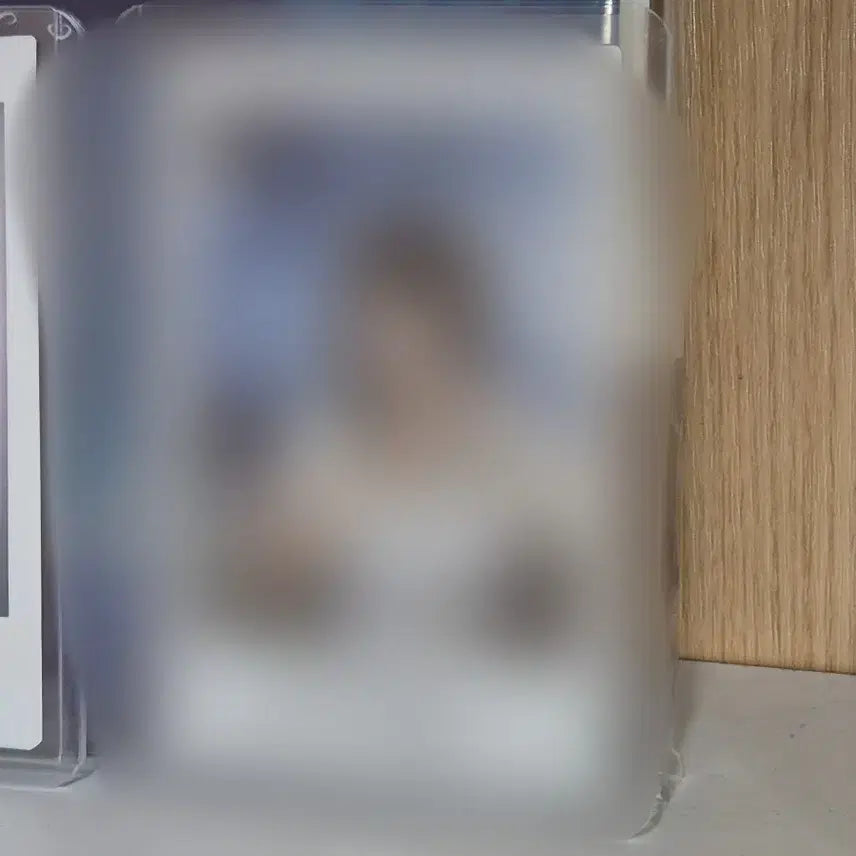 QWER 시연 싸인 폴라 싸폴 팝니다