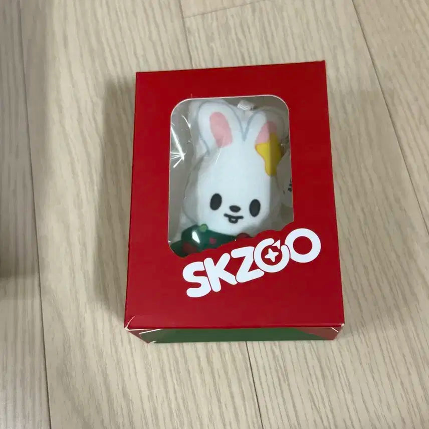 스키즈 스트레이키즈 쿠션키링 리빗 리노