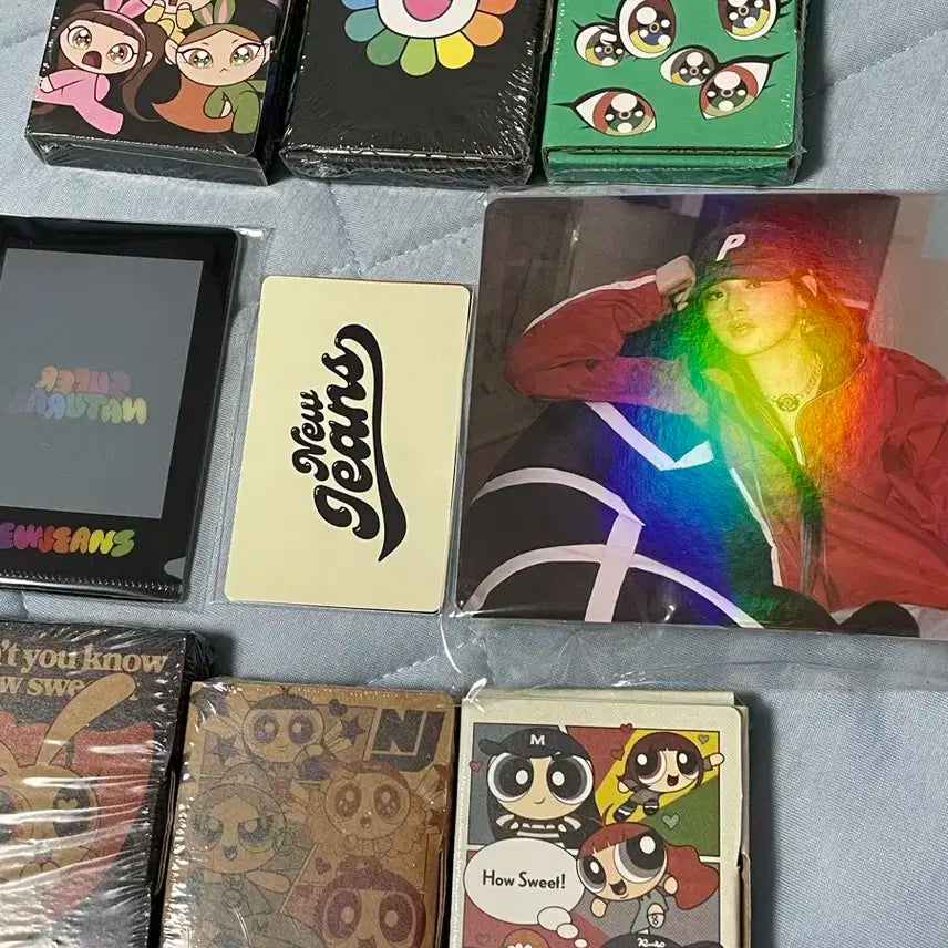 뉴진스 굿즈 판매합니다!