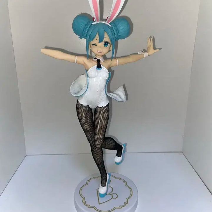 하츠네 미쿠 바니걸 피규어