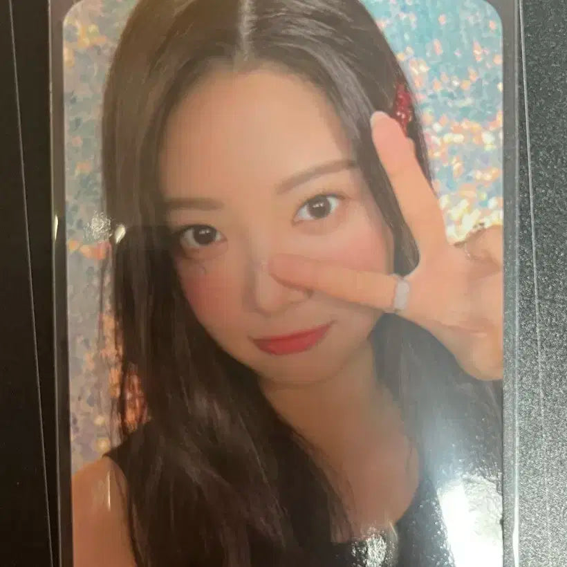 르세라핌 홍은채 포카