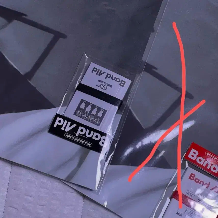 데이식스 밴드에이드 초도 한정 특전 영케이