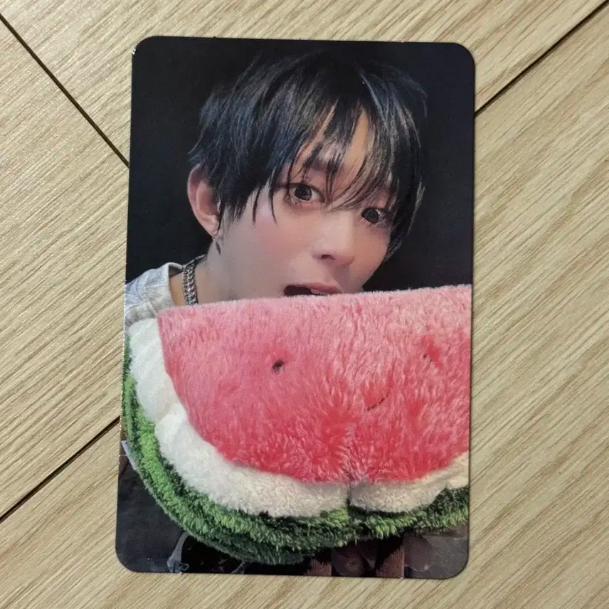 다크비 디원 얼반라이드 메이크스타 수박 미공포 특전 포카