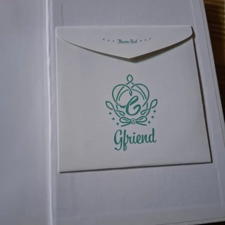 여자친구 오늘부터우리는 flower bud  오우앨범