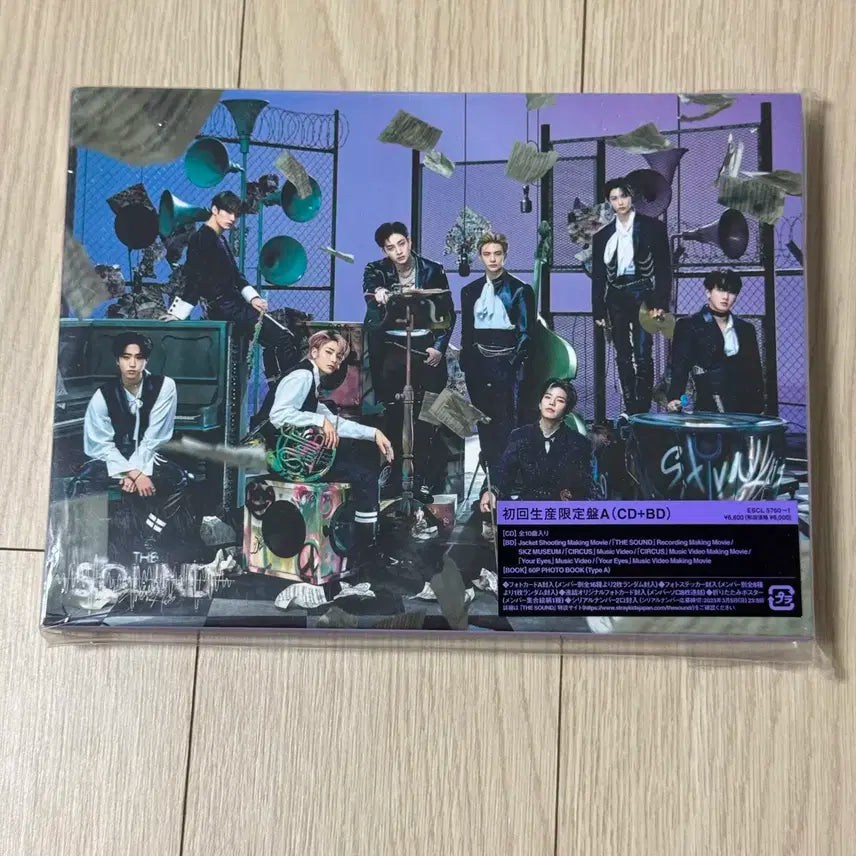 스트레이키즈 더사운드 앨범 한정판 A 버전 + 승민 포카 2장 + 스티커