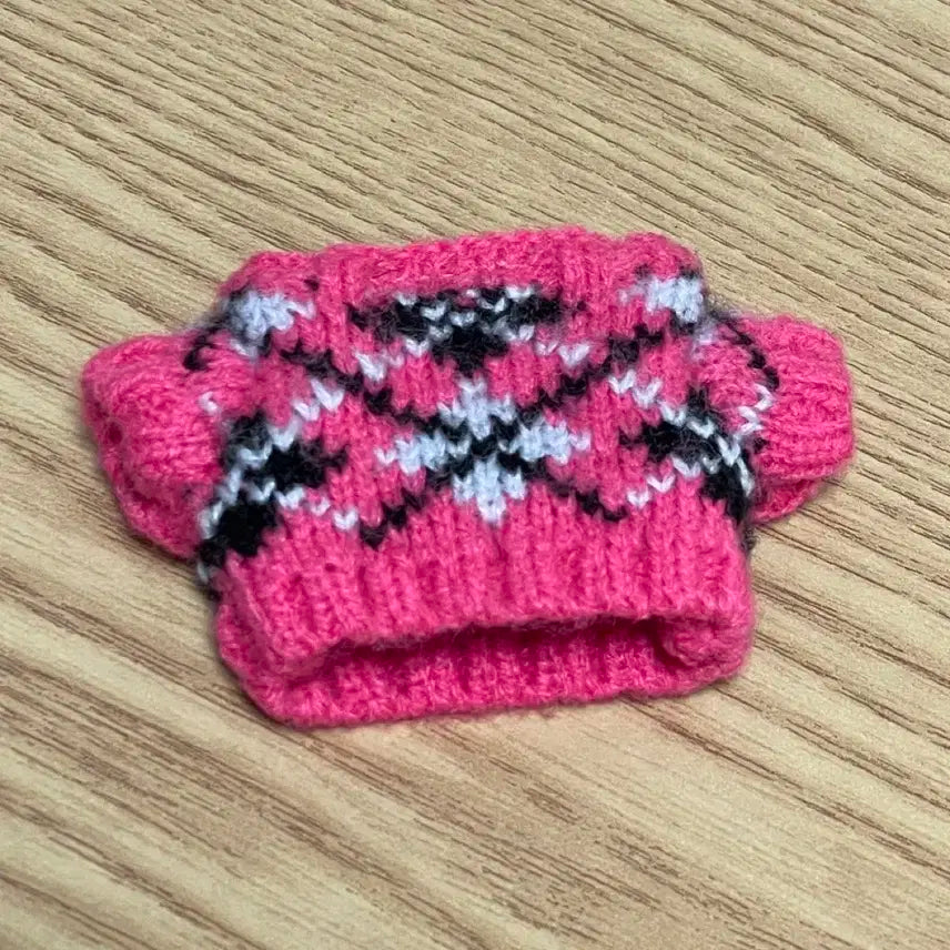 데이식스 데니멀즈 핑크니트 판매