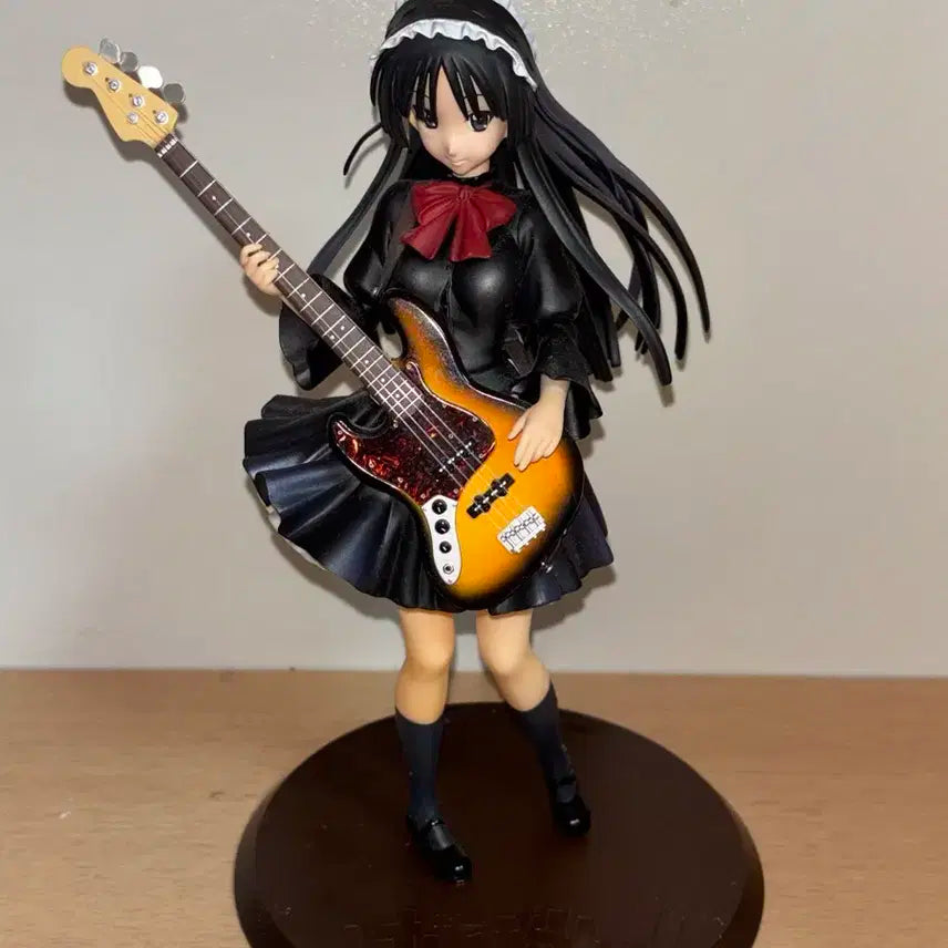 케이온 아키야마 미오 학원제 메이드복 피규어