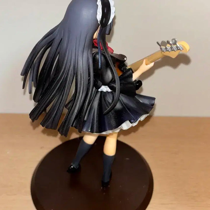 케이온 아키야마 미오 학원제 메이드복 피규어