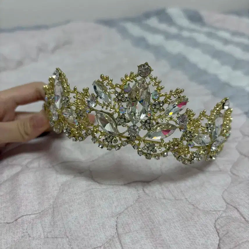 공주왕관 라푼젤 왕관 졸업사진 컨셉 반택포 금액!!