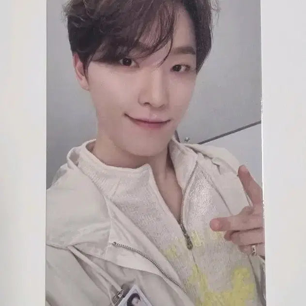 세븐틴 소비기한 회장한정 후쿠오카 위버스 재팬 (디노)