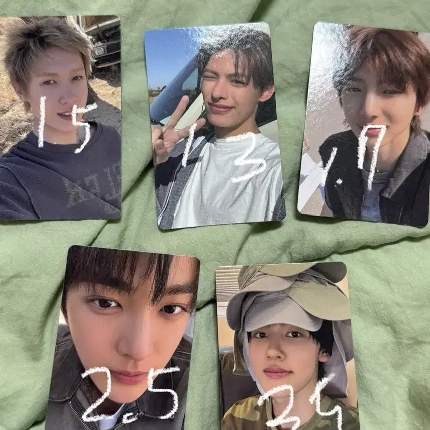 코르티스 릴리즈파티 라이브 특전포카