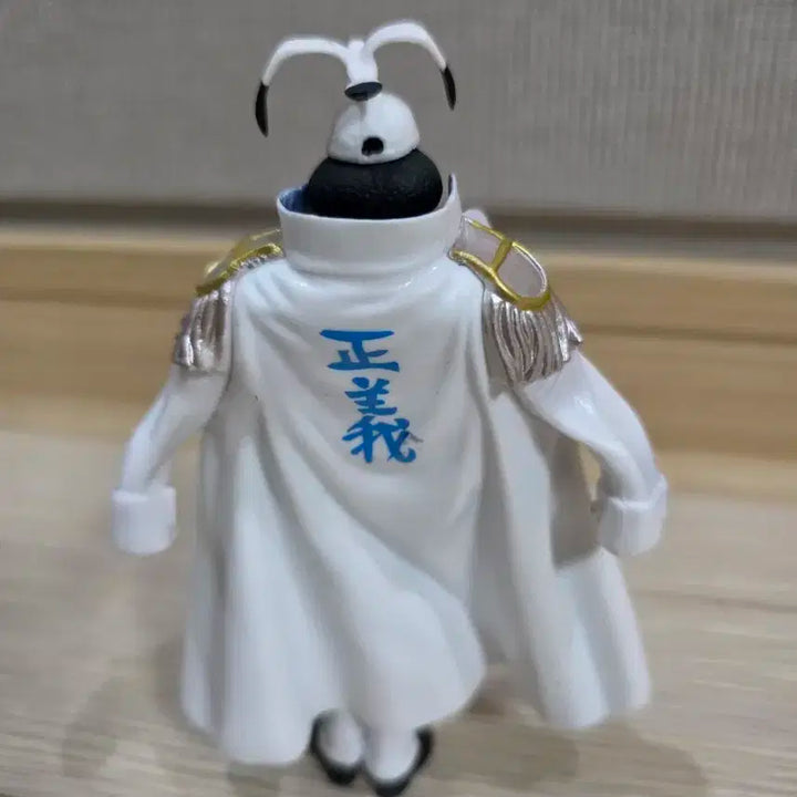 원피스 센고쿠 해군원수 피규어