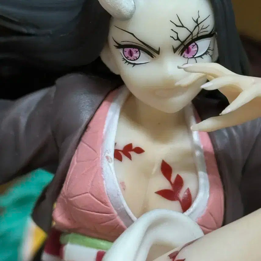 희귀)) 귀멸의칼날 네즈코 혈귀화 제일복권 피규어