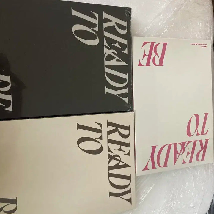 트와이스 Ready To Be 미니 12집 미개봉 팝니다