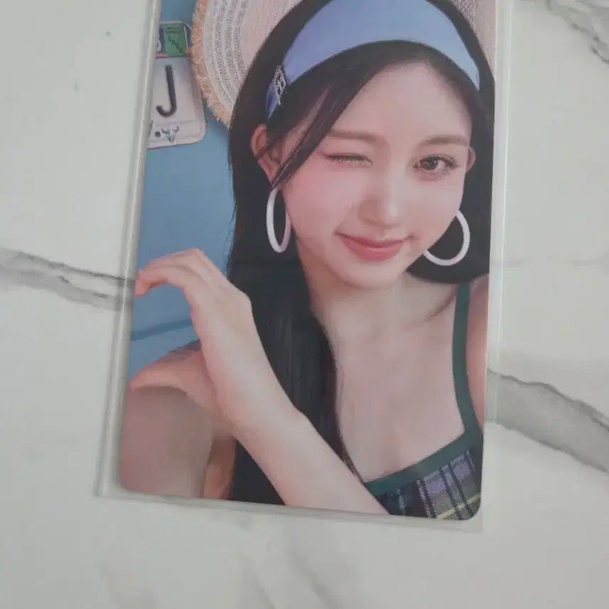 아이브 얼라이브 타워레코드 럭드 가을
