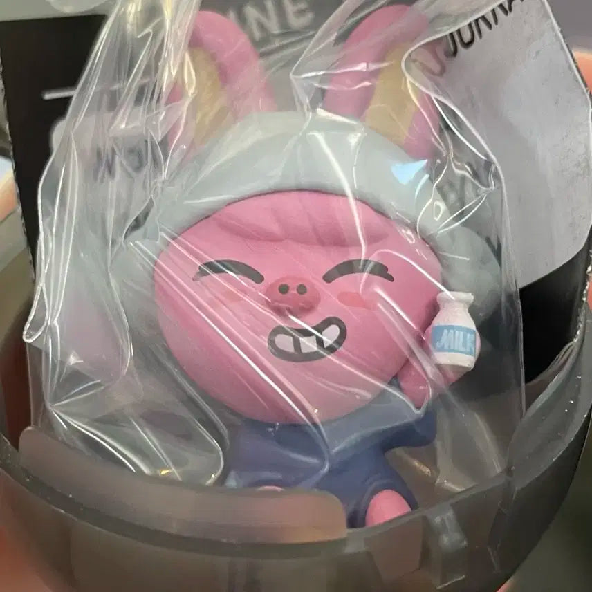 스트레이키즈 스키주 skzoo 사우나피규어 돼끼 가챠 가샤폰