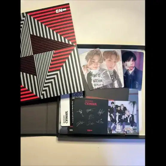 ENHYPEN BORDER : CARNIVAL 싸인앨범