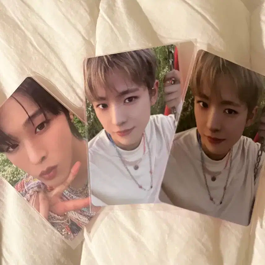 엔시티위시 컬러 포토북 개봉 포카 포함 (유우시 리쿠)