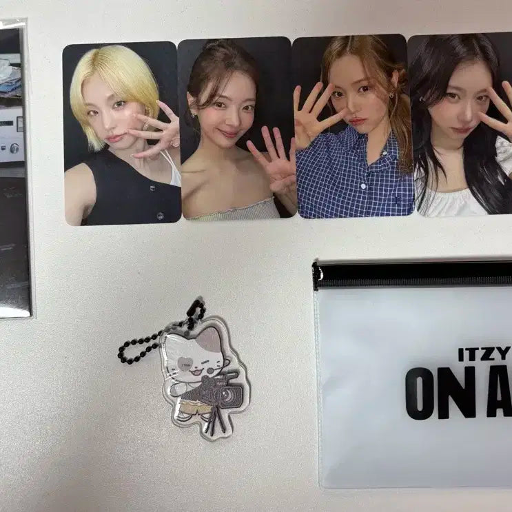itzy 있지 팬미팅 입장 굿즈