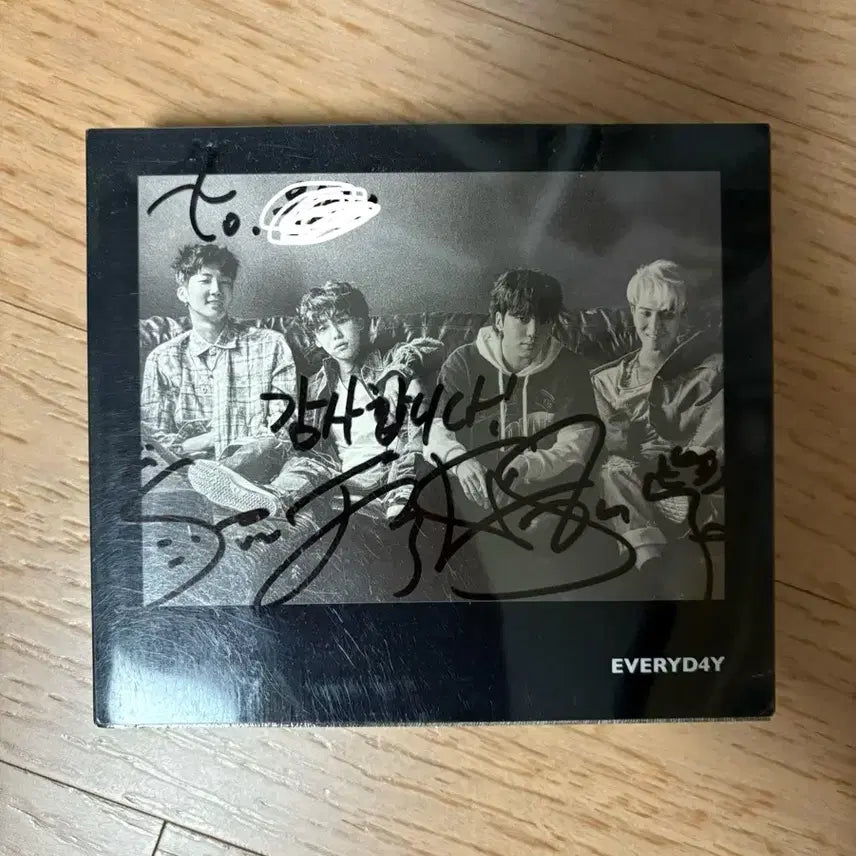 위너 EVERYD4Y 앨범 친필 싸인