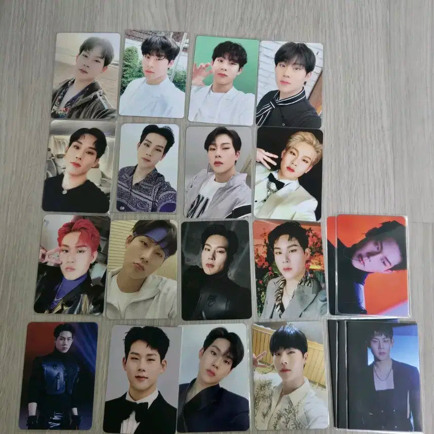 몬스타엑스 주헌 포카 일괄 양도