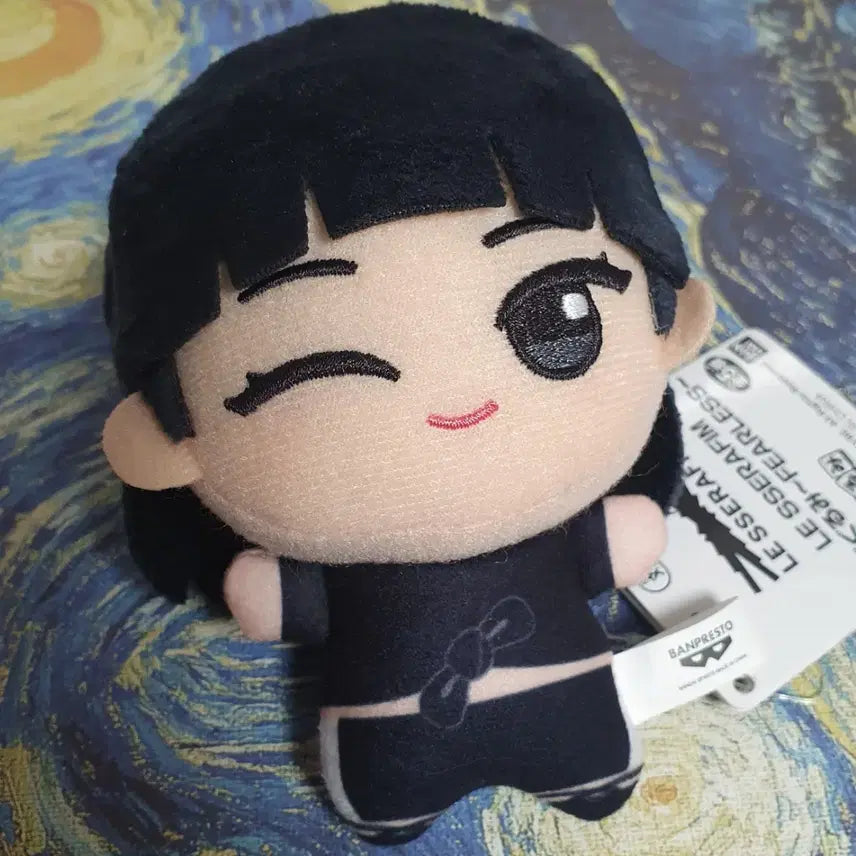 르세라핌 김채원 피어리스 반다이 치비구루미 누이인형 키링