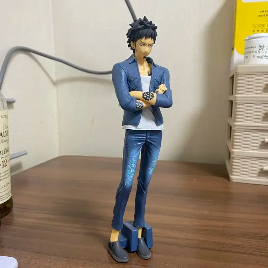 원피스 트라팔가 로우 피규어