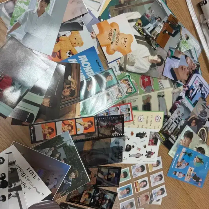 몬스타엑스 커넥트엑스 10주년콘 몬베베온리포카 2일차 공식굿즈앨범포카 덤