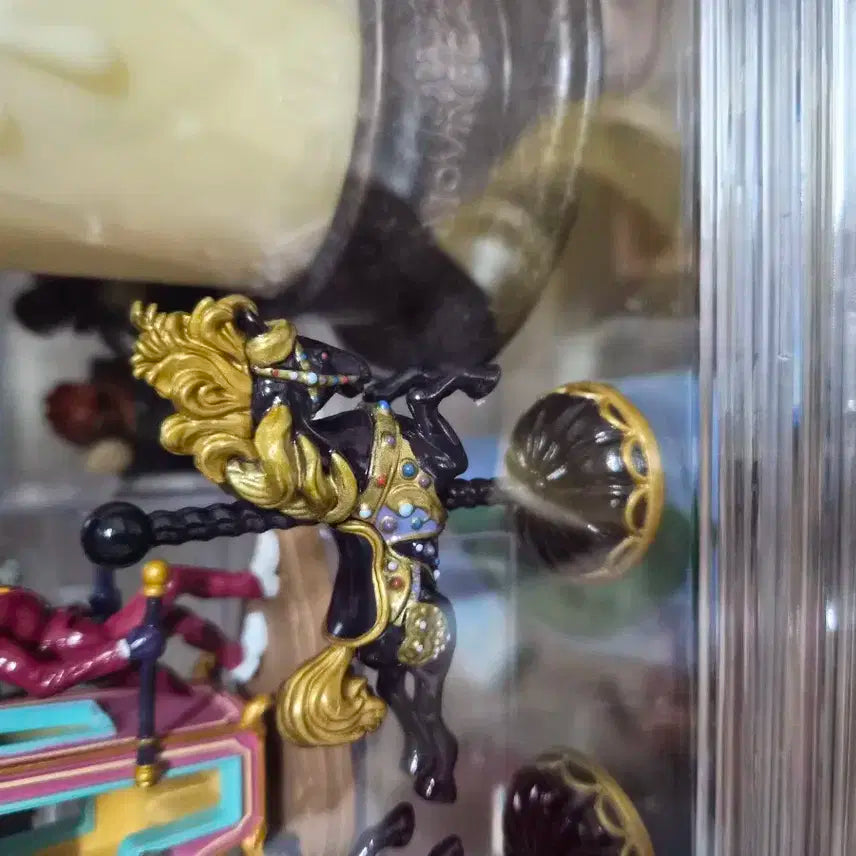 귀를기울이면 지구옥 피규어