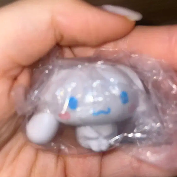 산리오 피규어 팔아요!