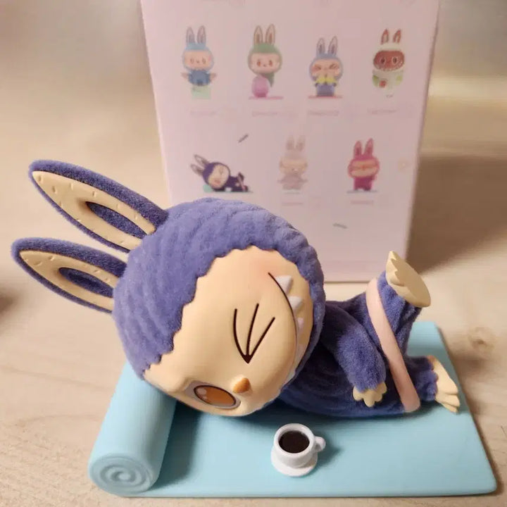 라부부 요가 시리즈 피규어입니다!