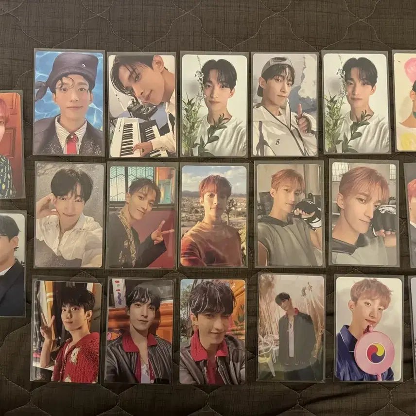 세븐틴 도겸포카 판매합니다