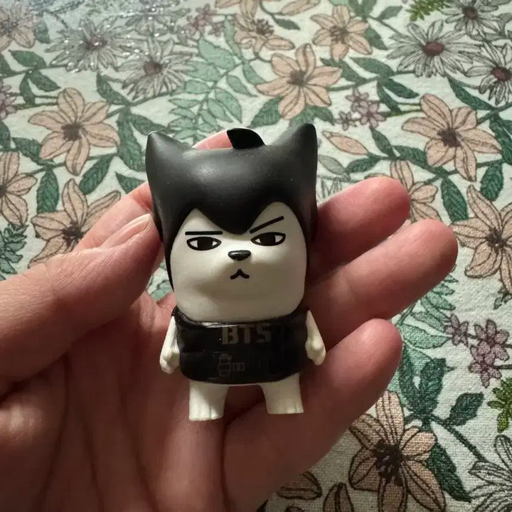 방탄소년단 힙합몬스터 석진 팔아요