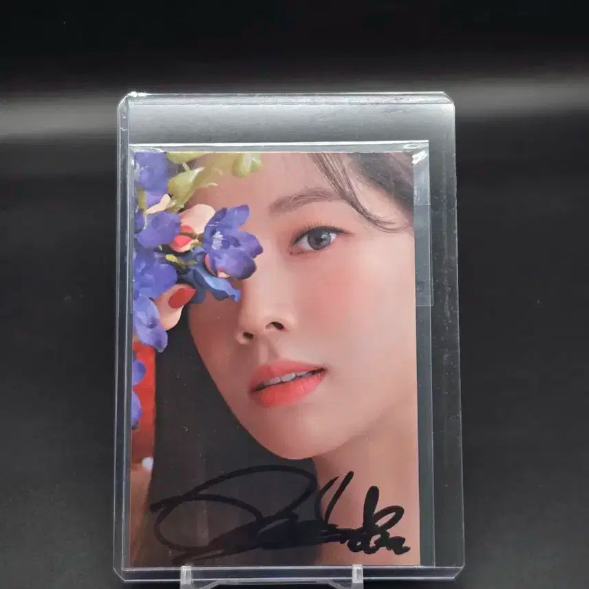TWICE 트와이스 다현 친필 사인 포토 카드 Eyes wide open