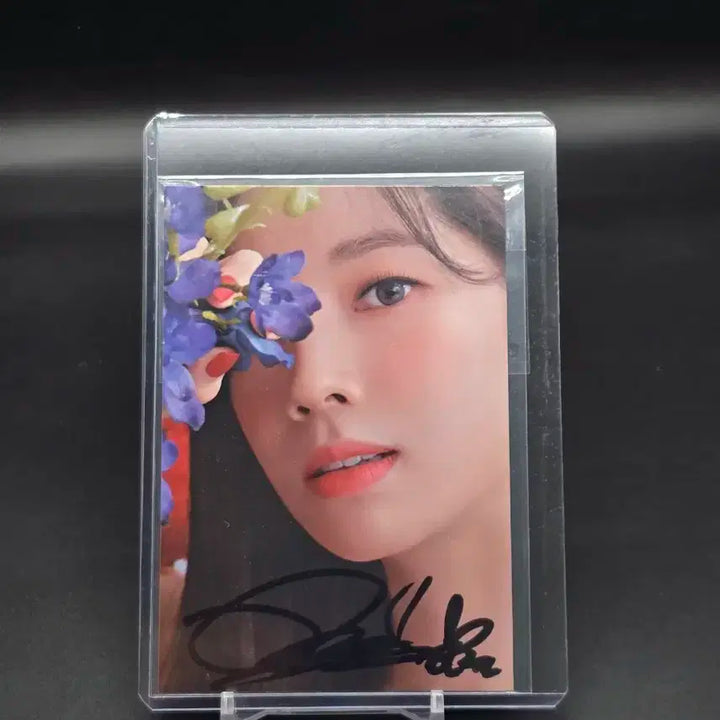 TWICE 트와이스 다현 친필 사인 포토 카드 Eyes wide open
