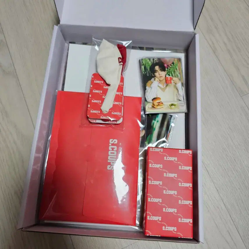 세븐틴 에스쿱스 생일박스