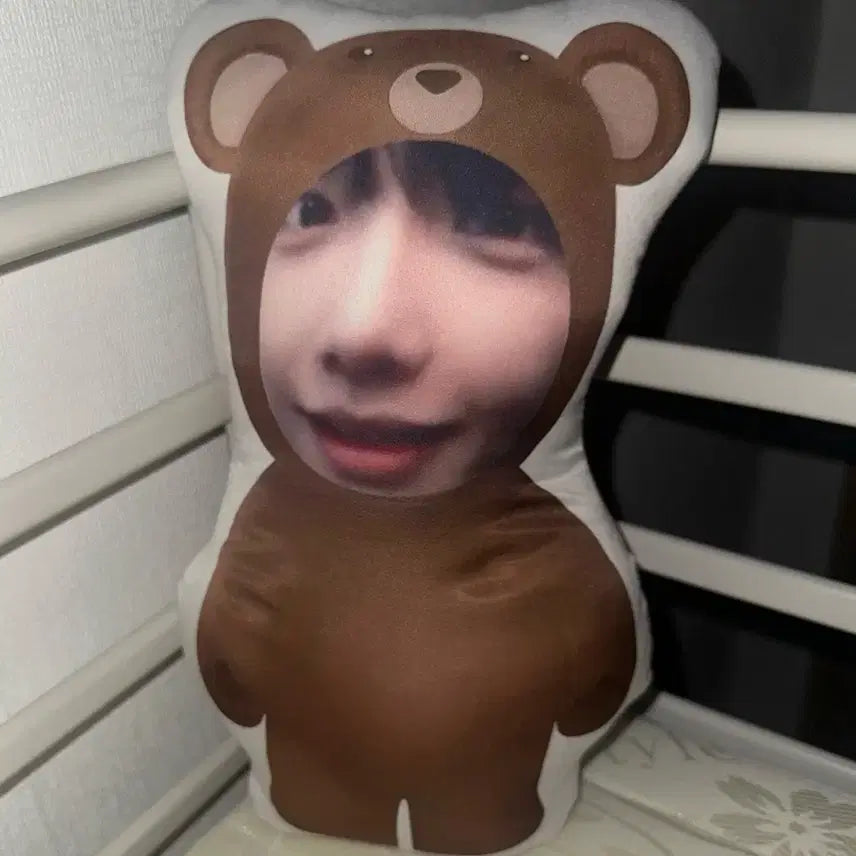 보이넥스트도어 명재현 곰돌이 얼굴 인형