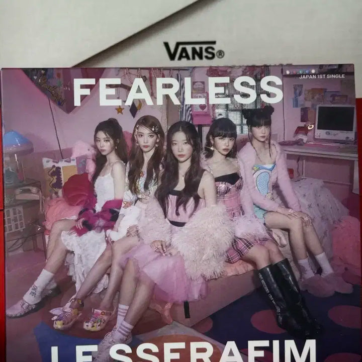 르세라핌 단순 개봉 fearless 일본데뷔 앨범 + 특전