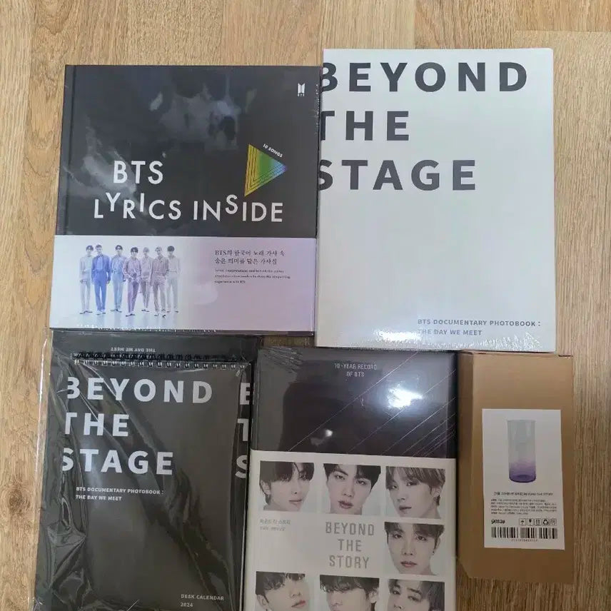 (미개봉/새상품/원가이하)방탄 bts 비욘드 더 스테이지 굿즈 세트